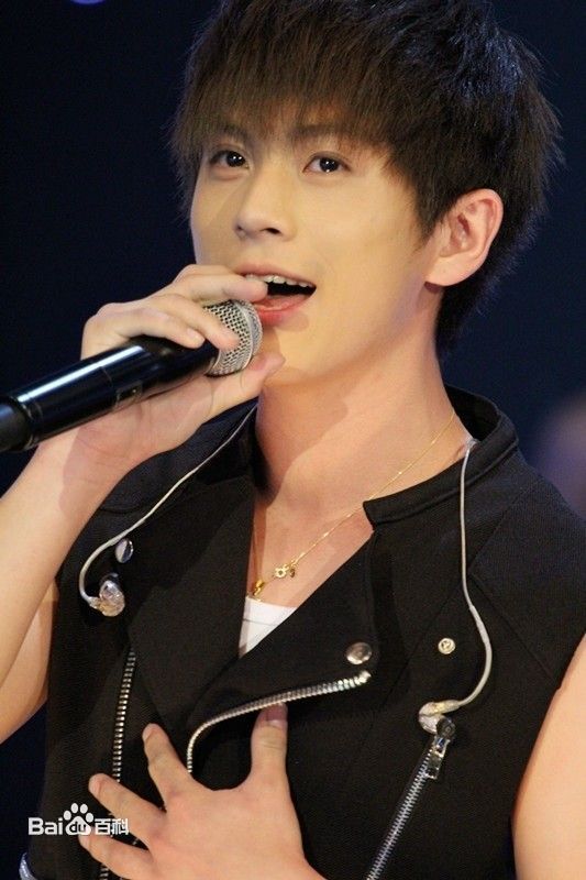 武艺(Philip Wu/Philip Lau)录制节目图集前后照片