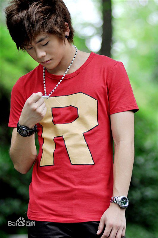 武艺(Philip Wu/Philip Lau)出道前图片素颜照相册