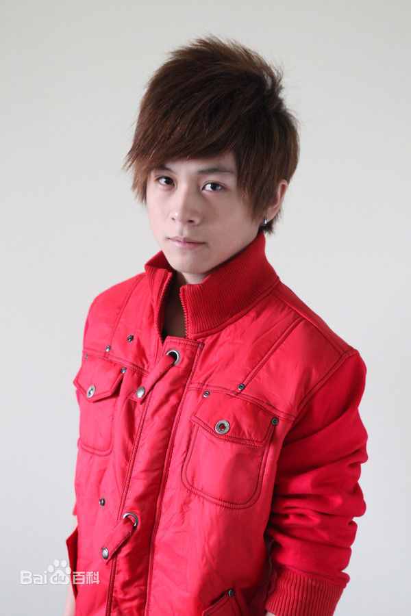 武艺(Philip Wu/Philip Lau)出道前图片素颜照相册