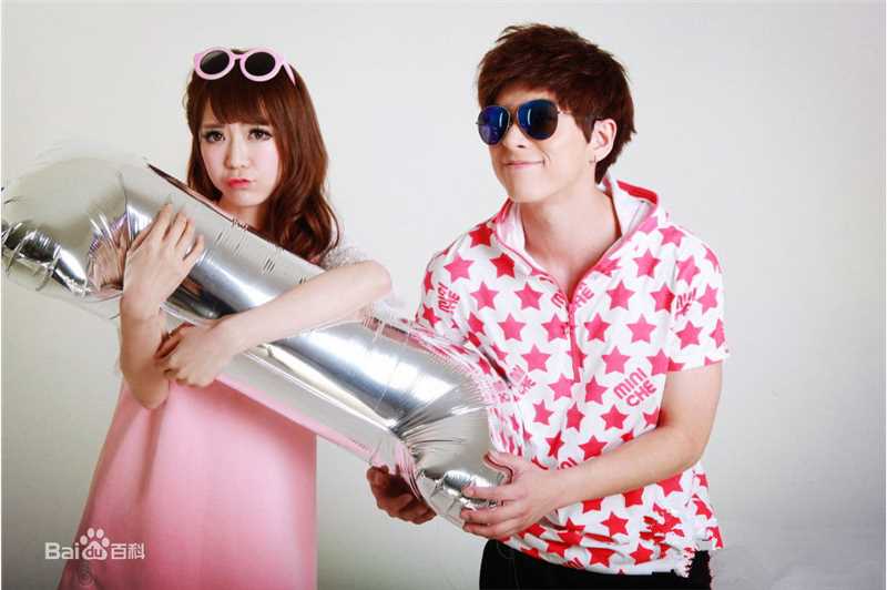 武艺(Philip Wu/Philip Lau)Philip51原创服饰品牌性感图片图集