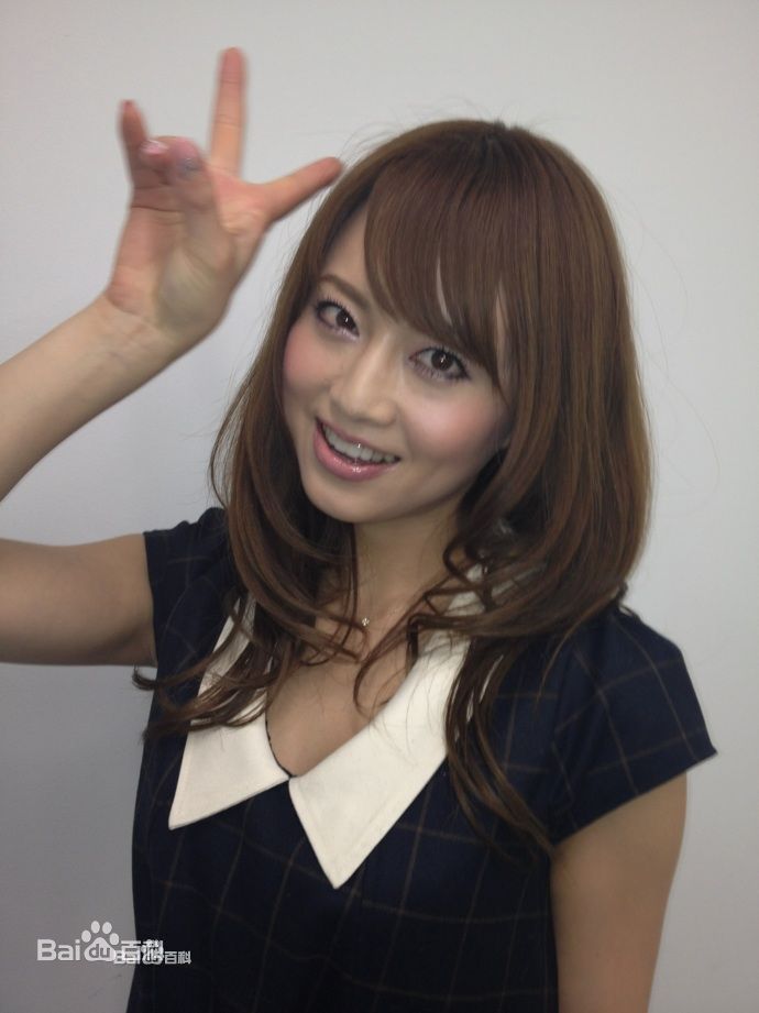 吉泽明步(Yoshizawa Akiho、吉沢明步（日文）)生活照前后照片