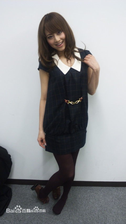 吉泽明步(Yoshizawa Akiho、吉沢明步（日文）)生活照前后照片