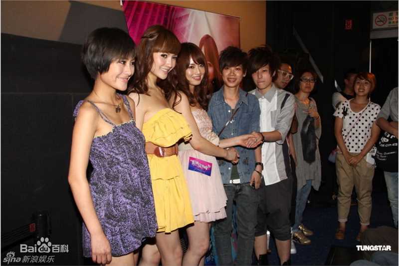 最新吉泽明步(Yoshizawa Akiho、吉沢明步（日文）)精彩图册