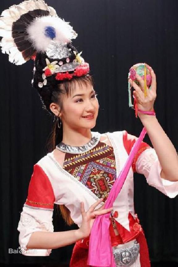 最新王予嘉性感图片