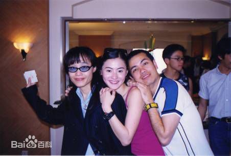 田启文出席活动性感图片图集