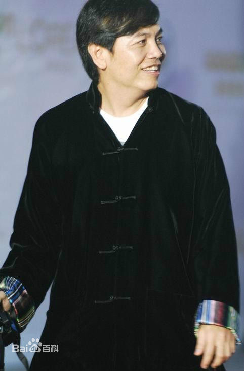 最新田启文壁纸