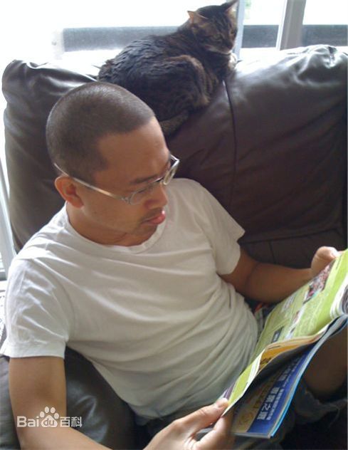 陈国邦(Power Chan Kwok-Pong)生活照壁纸壁纸