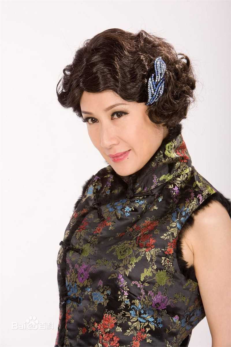 高清吕珊(Rosanne Lui)精彩图册