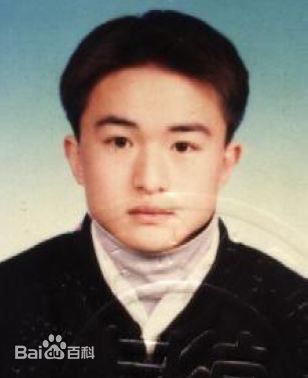 精选黄坤玄图片