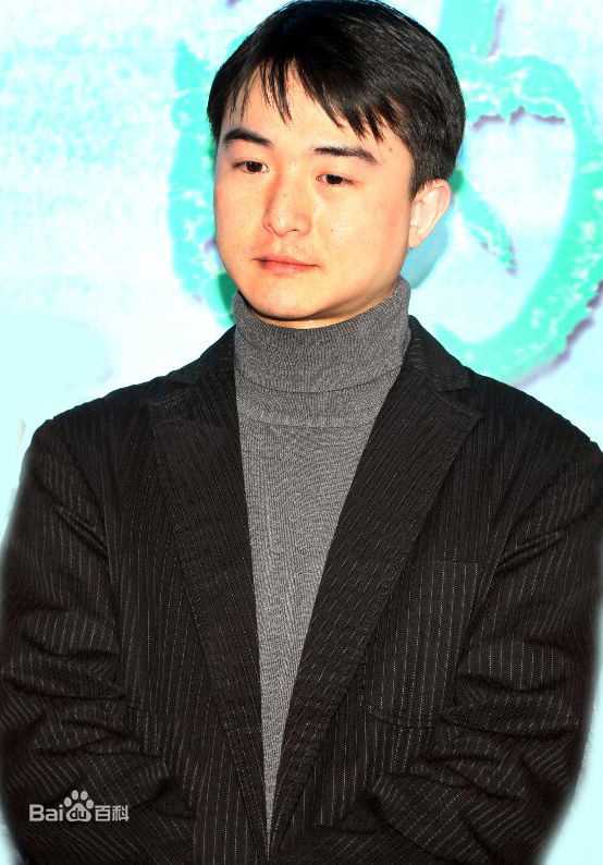 高清黄坤玄图片