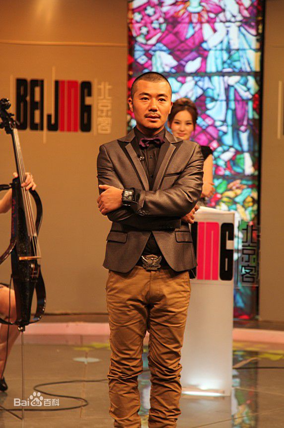 安琥主持人照片图册