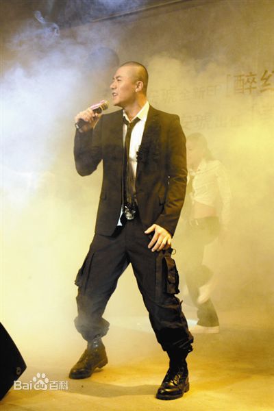 安琥主持人照片图册