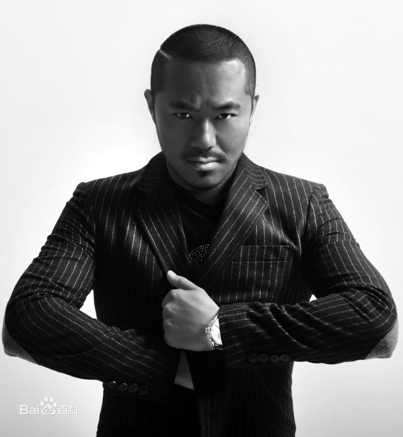 安琥主持人照片图册