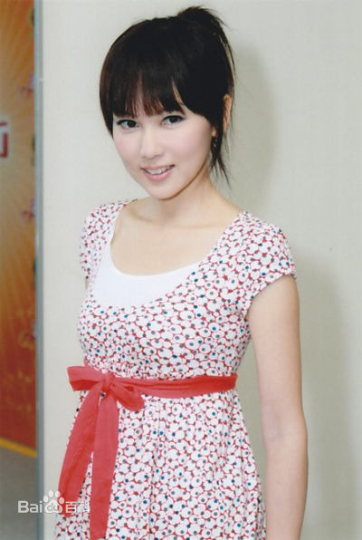 陈美诗(Macy Chan)相片扫描前后照片