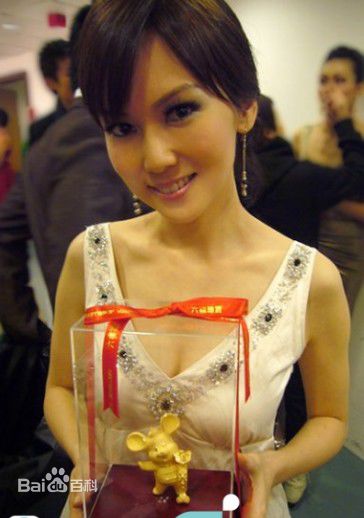 陈美诗(Macy Chan)微博贴图前后照片