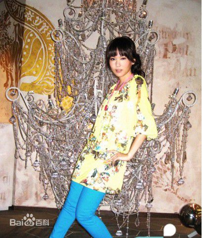 陈美诗(Macy Chan)微博贴图前后照片