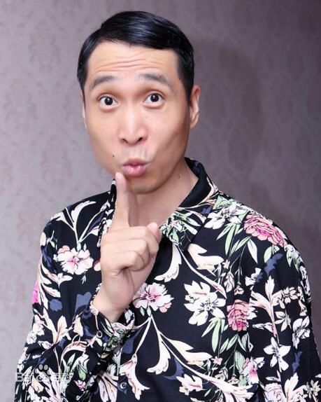 韩兆(Han Zhao)前后照片