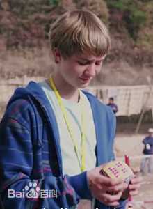 最新路易斯·科贝特(Louis Corbett)性感图片