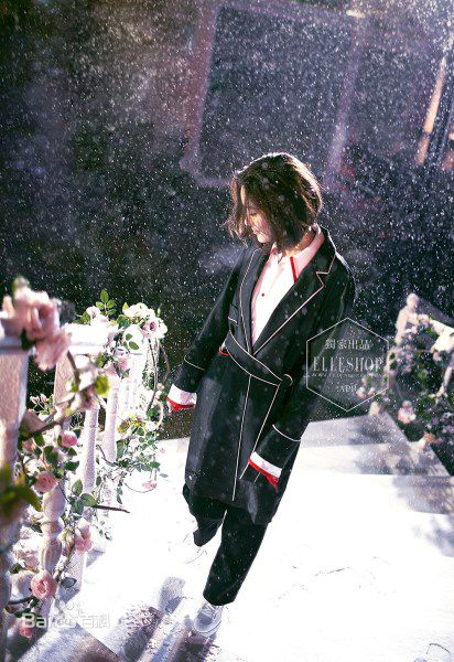 孟子义(Zoey)ELLESHOP素颜照相册