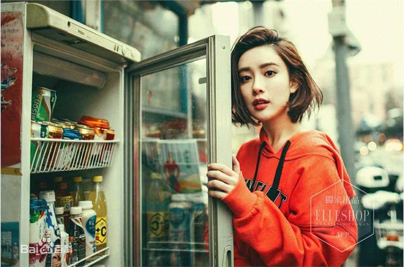 孟子义(Zoey)ELLESHOP素颜照相册