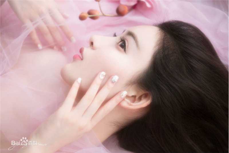 孟子义(Zoey)高清粉色图集