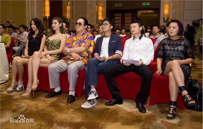 最全王子(prince)在娱乐圈系列电影之《姐妹》发布会中的壁纸