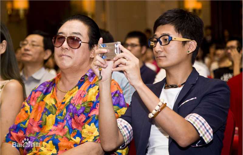 最全王子(prince)在娱乐圈系列电影之《姐妹》发布会中的壁纸