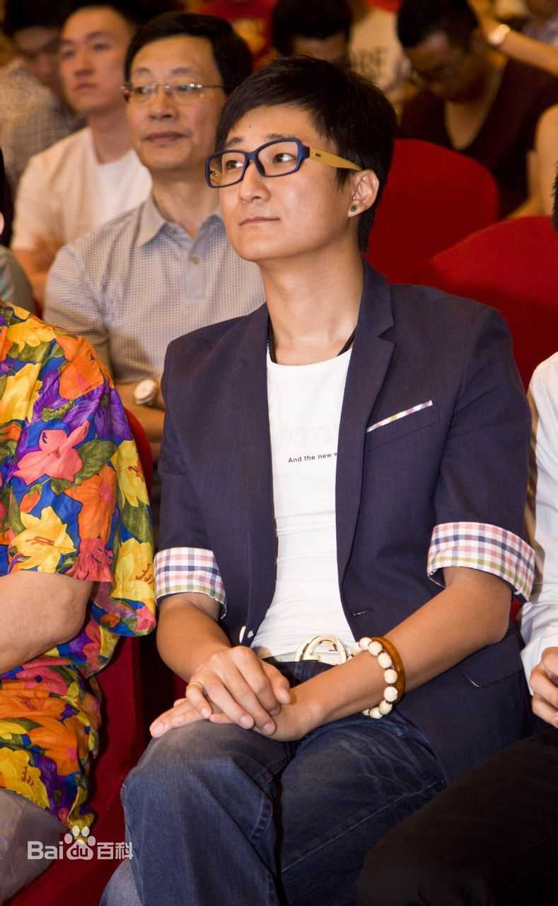 最全王子(prince)在娱乐圈系列电影之《姐妹》发布会中的壁纸