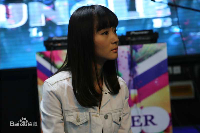 王子(prince)影片《兄弟之北漂歌手》高清剧照