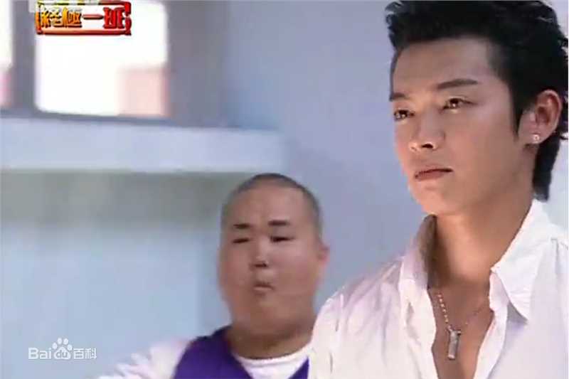 辰亦儒(Calvin)王亚瑟生活照