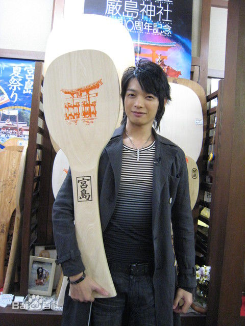 辰亦儒(Calvin)生活照性感图片图集