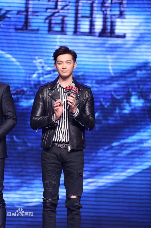 辰亦儒(Calvin)活动照壁纸壁纸