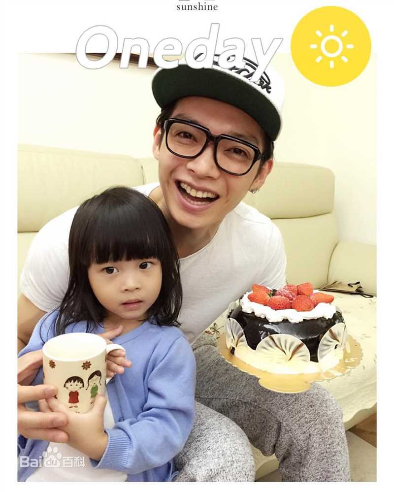 辰亦儒(Calvin)生活照图片图册