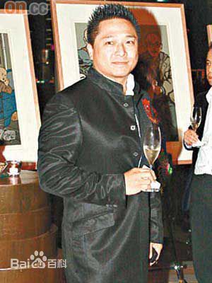 彭文坚的生活照图册