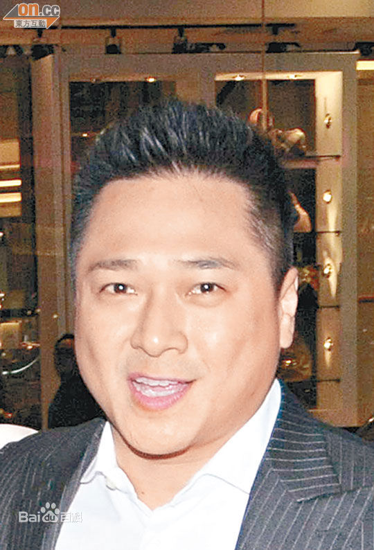 彭文坚的生活照图册