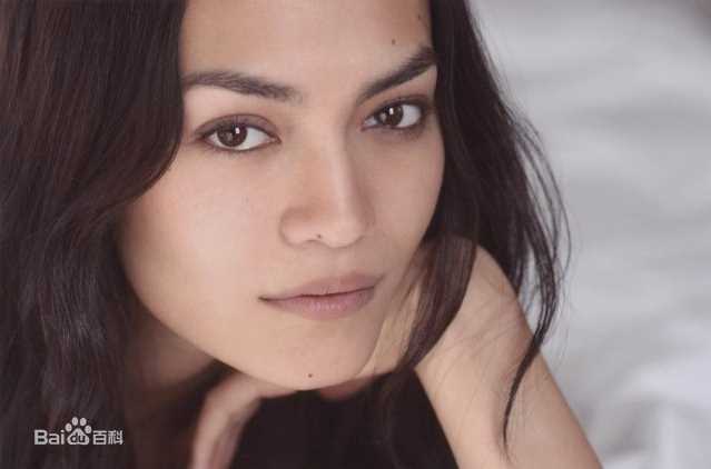 最全弗罗伦丝·费佛瑞(Florence Faivre)素颜照