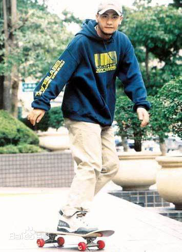 张震岳(Chang, Csun Yuk)最新壁纸