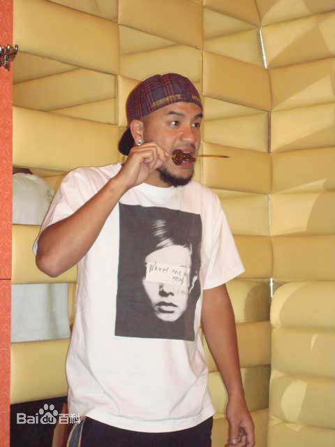 张震岳(Chang, Csun Yuk)最新壁纸