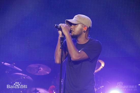 张震岳(Chang, Csun Yuk)演唱会形象2图片图集