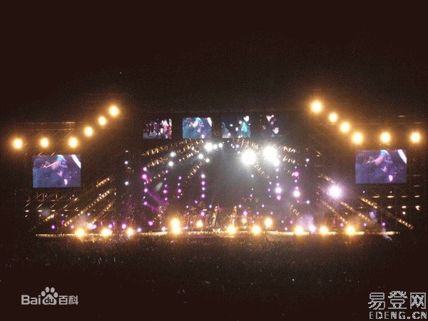 张震岳(Chang, Csun Yuk)西安演唱会前后照片