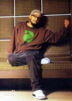 精选张震岳(Chang, Csun Yuk)