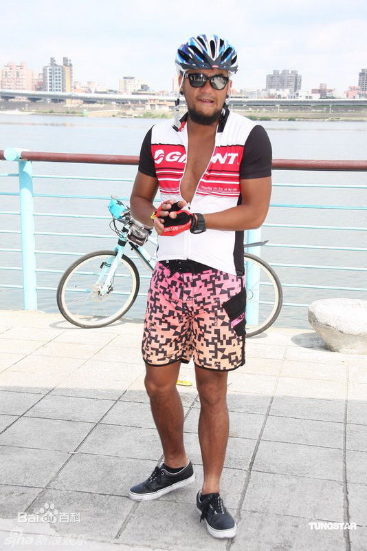 张震岳(Chang, Csun Yuk)精彩图册