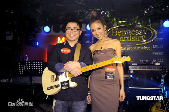 陈奂仁活动照素颜照壁纸