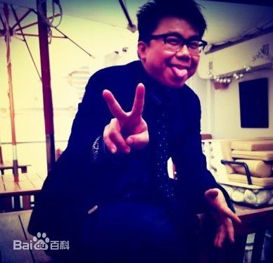 陈奂仁前后照片