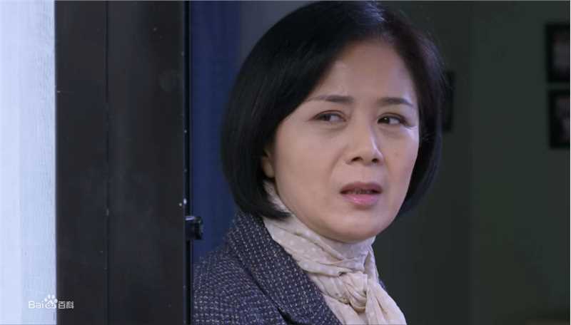 张建新《奇葩一家亲》闻红梅 剧照