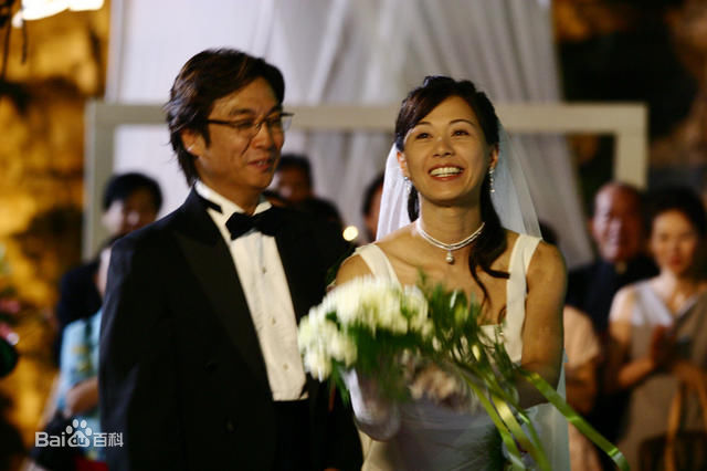 涂善妮(SunnyTu)婚纱照性感图片图集