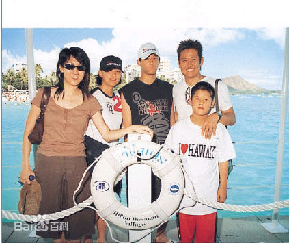 徐乃麟生活照生活照