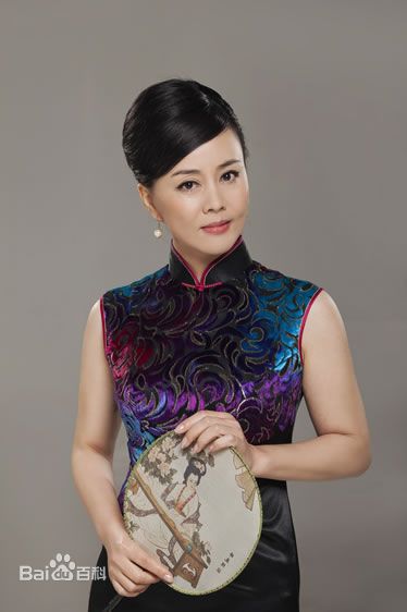 范春霞生活照壁纸壁纸