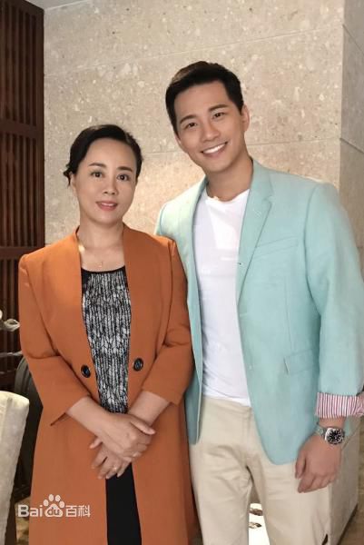 最优质范春霞在《如果爱》陈淑英中的相册