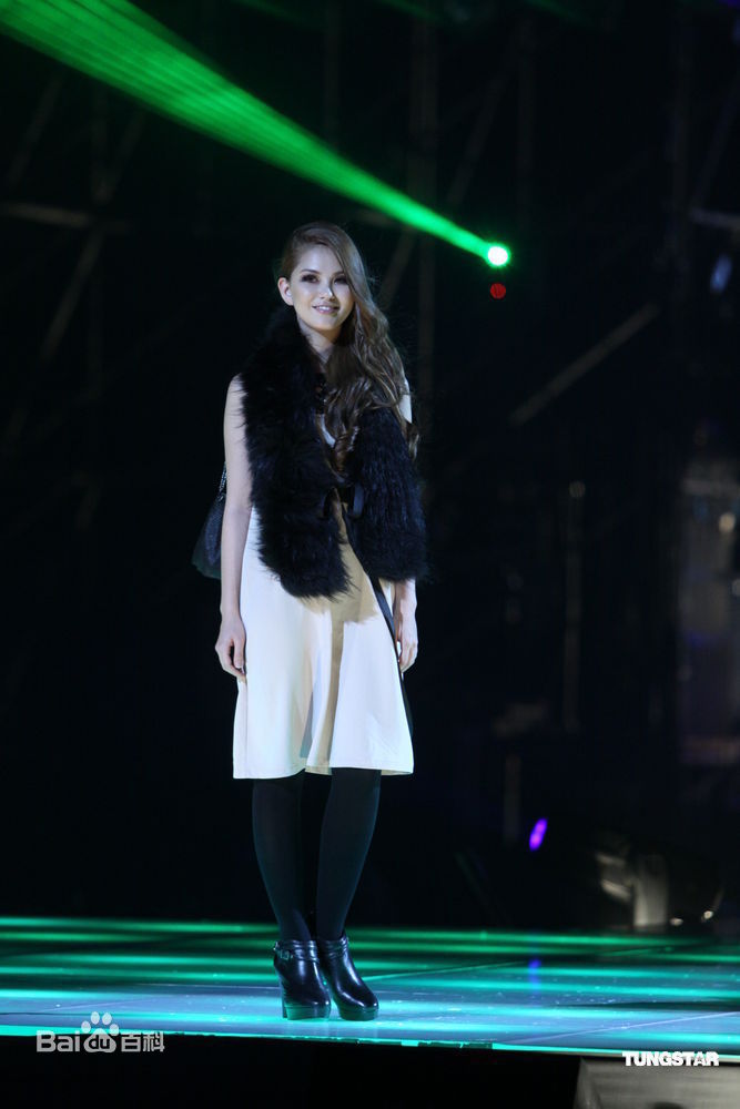 高清昆凌(Hannah Quinlivan)图片